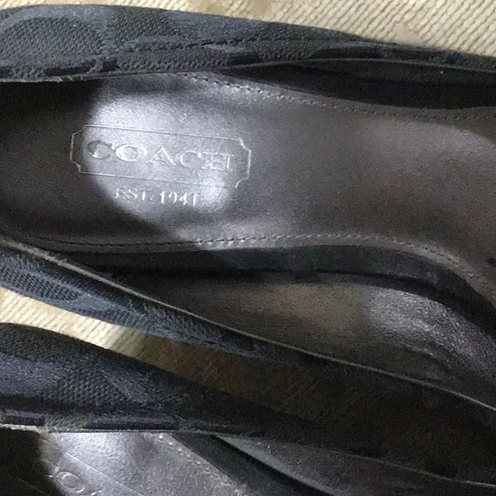 cute shoes - Picture 2 of 4